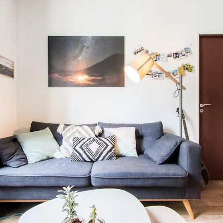 Beautiful Apt Near The Park Buttes Chaumont Apartment